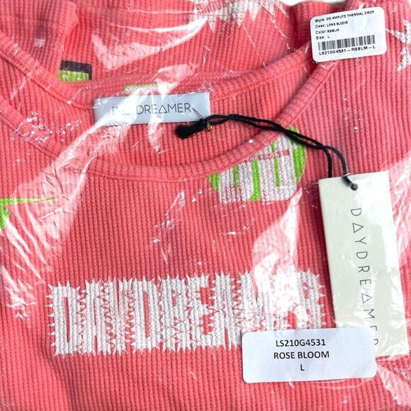 New! Daydreamer Womens Records Amplified Graphic Thermal Crop Top Pink Large NWT - Picture 12 of 14